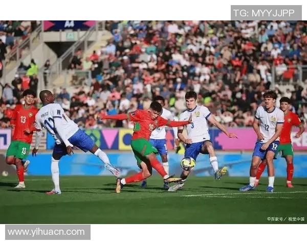 布里斯班与珀斯光荣的激烈对决谁能在澳超赛场上笑到最后